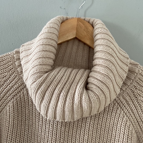 Kate spade Broom st ♠️ Roll neck sweater NWT - Picture 11 of 12